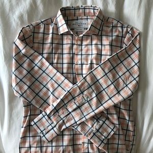 Men’s button down shirt - size M